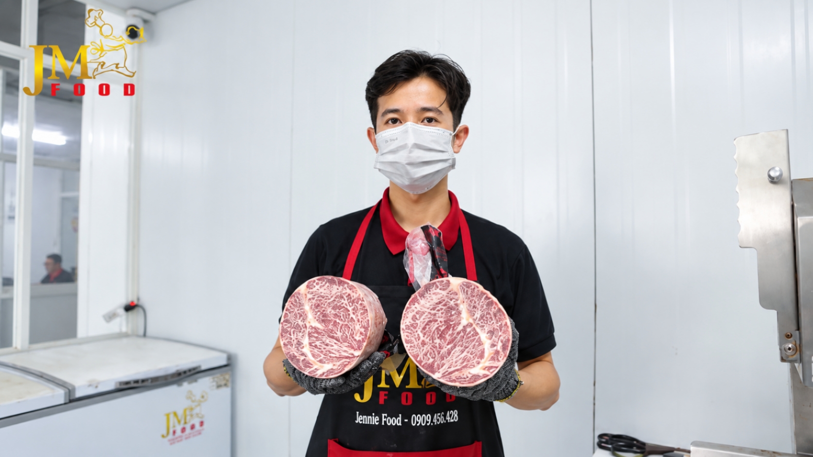 Thịt Nhập Khẩu Giá Sỉ: Chọn Nguồn Hàng Sinh Lời Cho Nhà Hàng, Khách Sạn